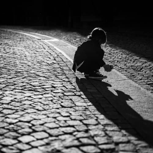 ALONE ALONE - L'Individu Photography