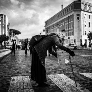 The Beggar | Photography by L'Individu